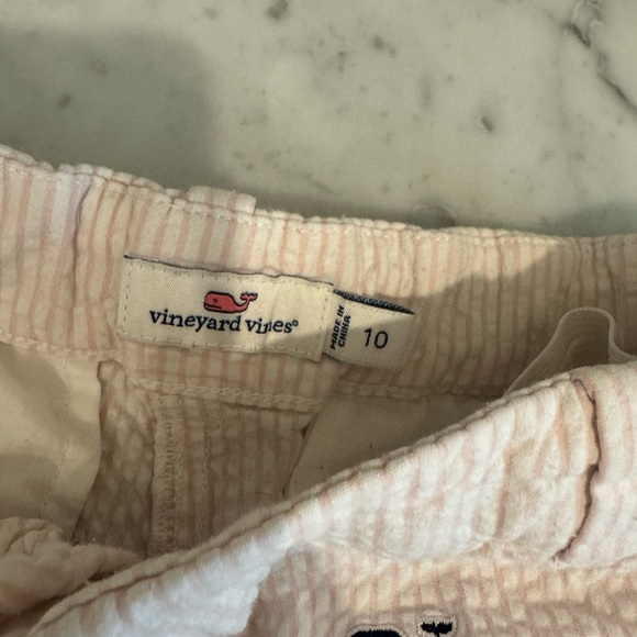 Vineyard Vine seersucker shorts - Picture 4 of 5